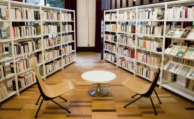 Musée de l'histoire de l'immigration : Ouvrages et documents Musée de l'histoire de l'immigration : Ouvrages et documents